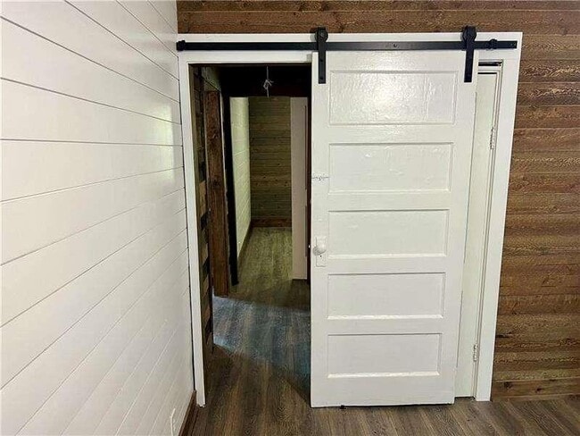 Photo - 3521 Clay Rd SW