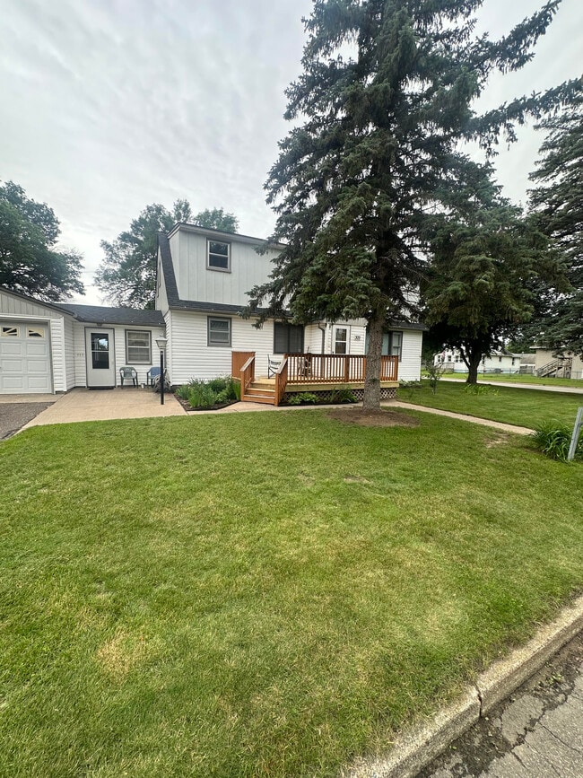 Photo - 309 3rd Ave NW Unidad 3