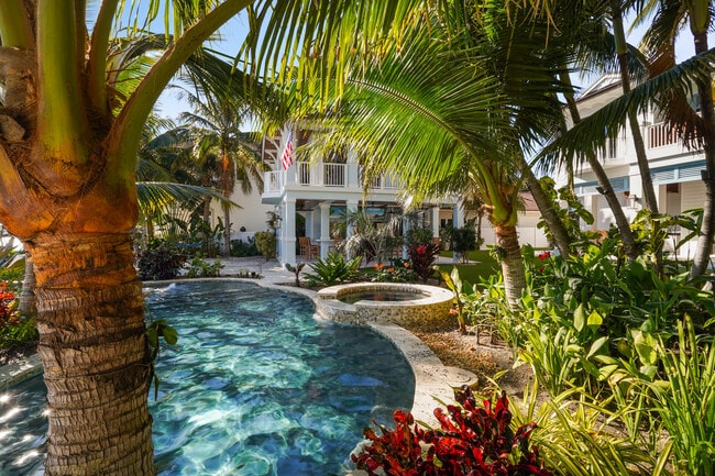 Photo - 19471 Harbor Rd S