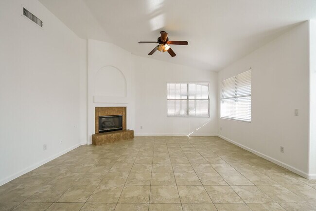 Photo - 9528 W Clara Ln
