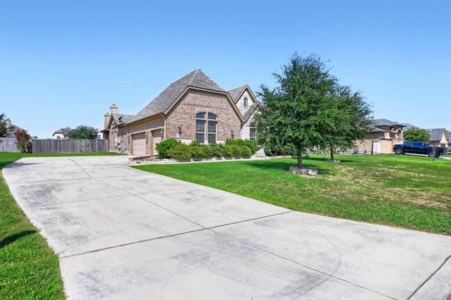 Photo - 5923 Dewdrop Ln