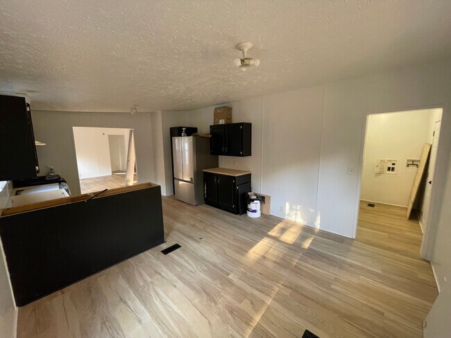 Photo - 8030 W Peterson Rd