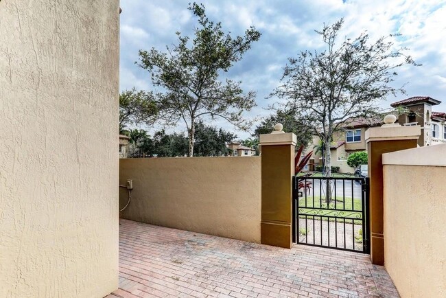 Diamond Springs Terrace, West Palm Beach, ... Townhome - Townhome ...