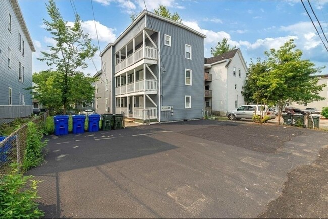 Photo - 320 Cedar St Unidad 2