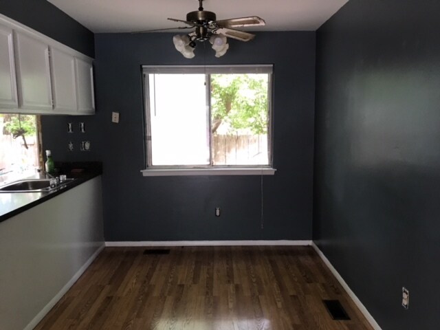 Photo - 38440 Meadowdale St