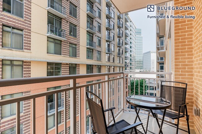 Photo - 4924 St Elmo Ave Unit FL6-ID1101