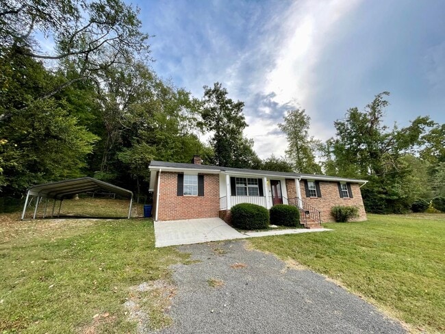 Photo - 1936 Ashmore Ave