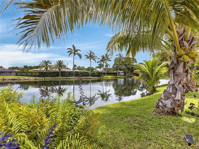 Photo - 16641 Royal Poinciana Dr