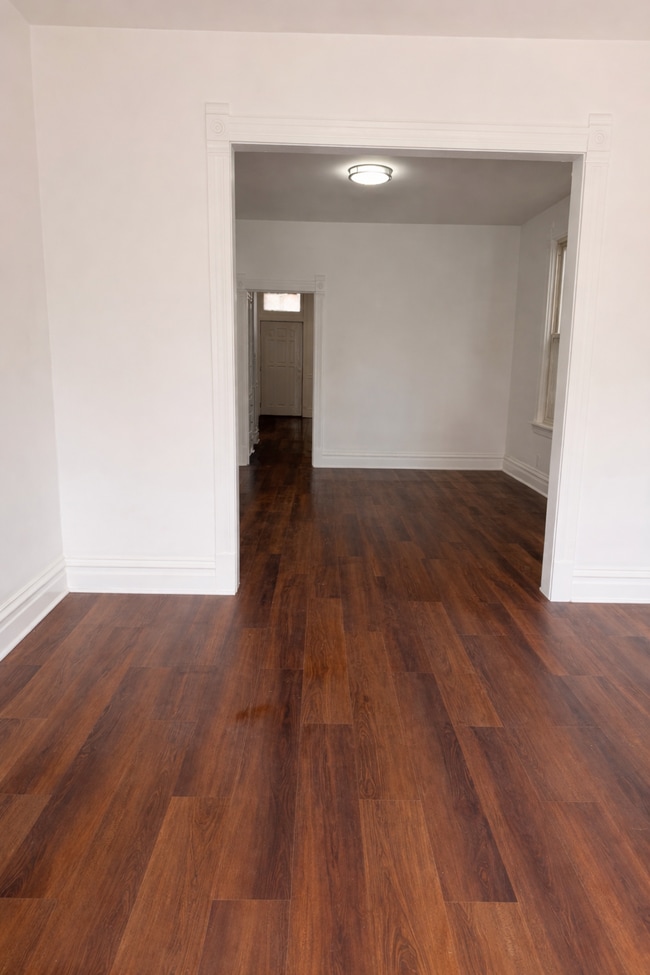 Photo - 3518 W Diversey Ave Unit 1