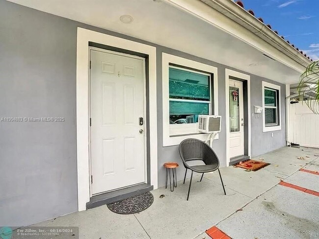 Photo - 1500 NE 4th St Unidad 1B