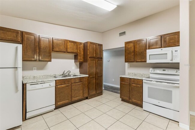Photo - 212 Homewood Dr