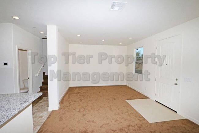 Photo - ***Charming 3 bed / 2.5 bath Townhome in O...