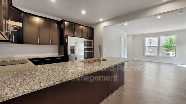 Photo - 109 Old Charles St Unidad #A