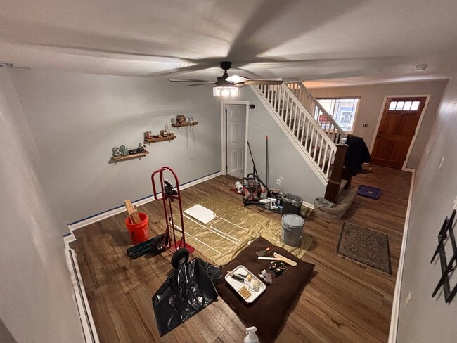 Photo - 520 Harry St