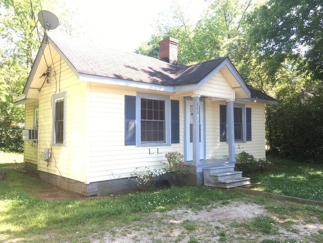 Photo - 880 Sunset Dr