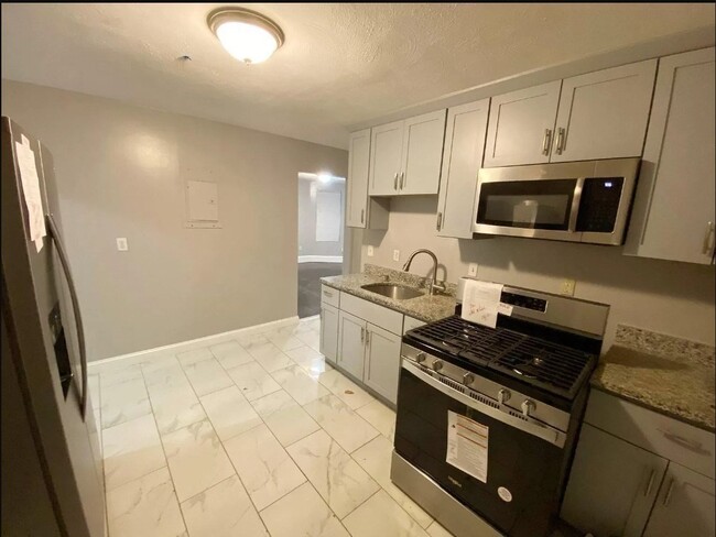 Photo - 64 Burt St Apartamento Unidad 1