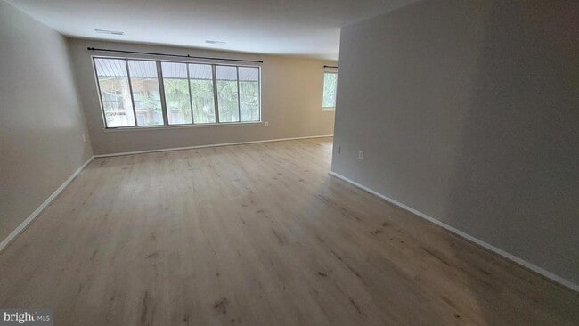 Photo - 18622 Walkers Choice Rd Unit 6