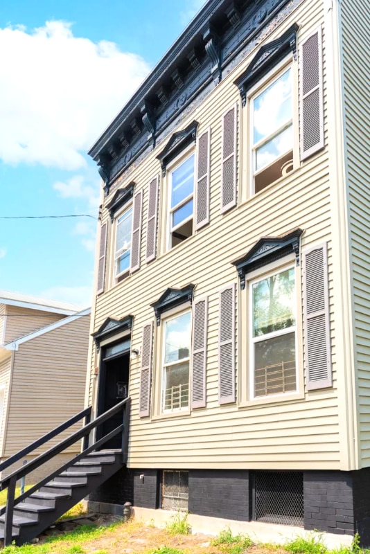 Building Photo - 539 Hamilton St Unit 1 Rental