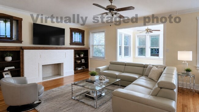 Photo - 3744 W Leland Ave Unit 2