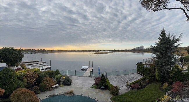 Photo - 49 Harborview W