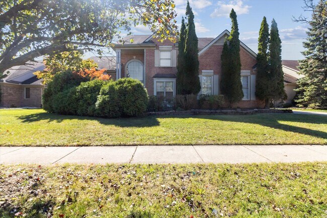 Photo - 45443 Glengarry Blvd