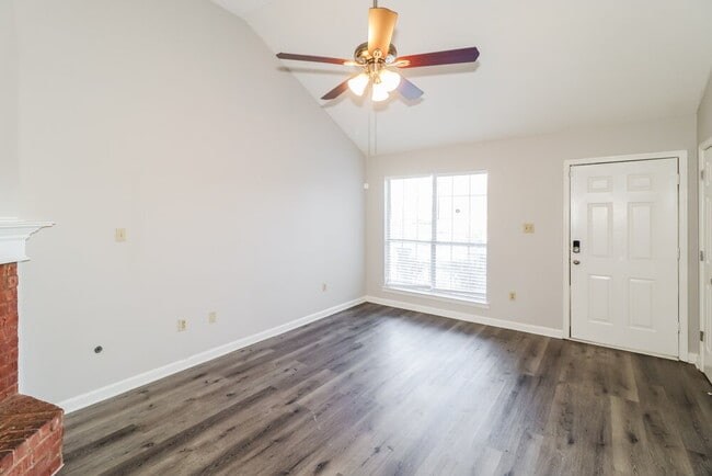 Photo - 6275 Liberty Point Cove