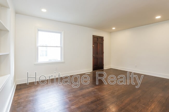 Photo - 921 Shamrock Ave