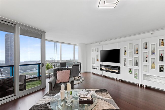 Photo - 420 E Waterside Dr Unit 1912