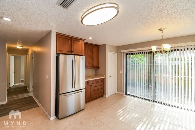 Photo - 5464 Spring Brook Rd
