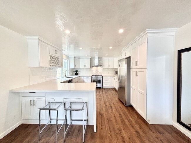 Photo - 113 Los Robles St Unidad 1