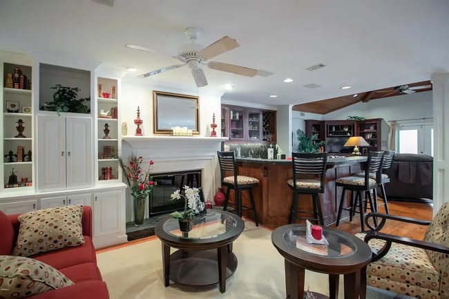 Photo - 20419 Robinson Rd