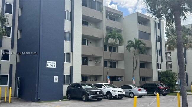 Building Photo - 10090 NW 80th Ct Unit 1203