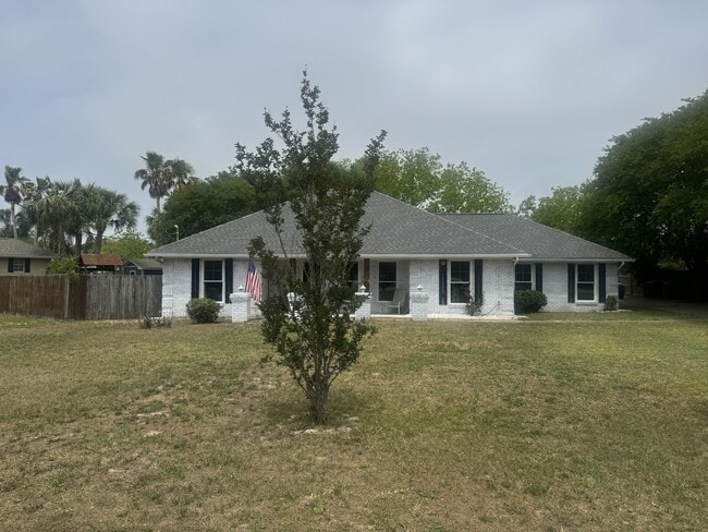 Photo - 220 Wynnehaven Beach Rd