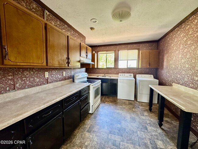 Photo - 422 Magnolia Ave Unit 3