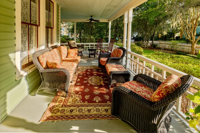 Photo - 205 SE 7th St Unidad ID1359120P