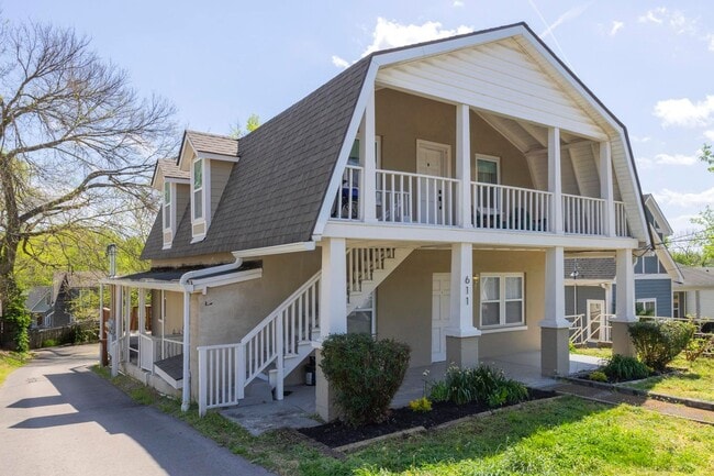 Building Photo - 611 S 14th St Unit C