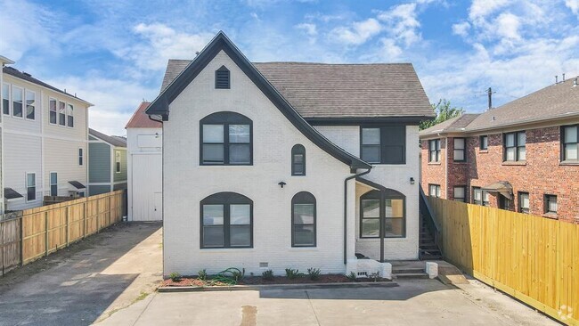 Building Photo - 1812 Wheeler Ave Unit 1 Rental