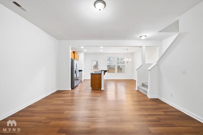 Photo - 1038 Grand Ridge Dr