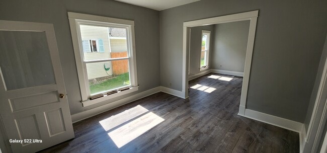 Photo - State St Duplex Unit 1