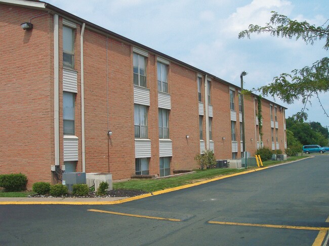 Photo - Woodcrest Apartment at 4388
