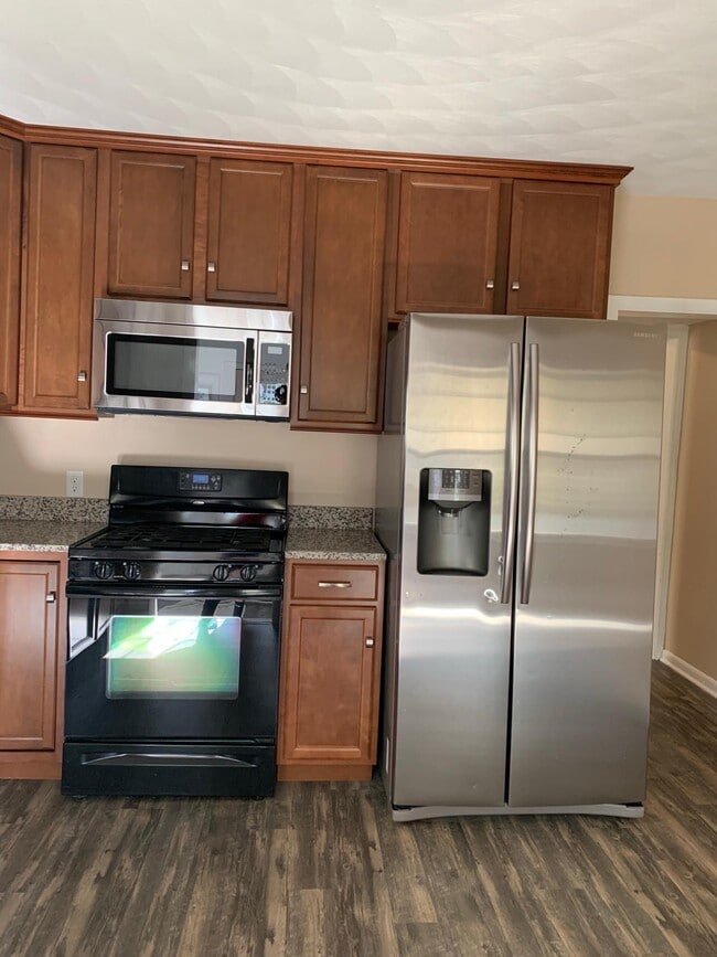 Photo - 155 McAllister St