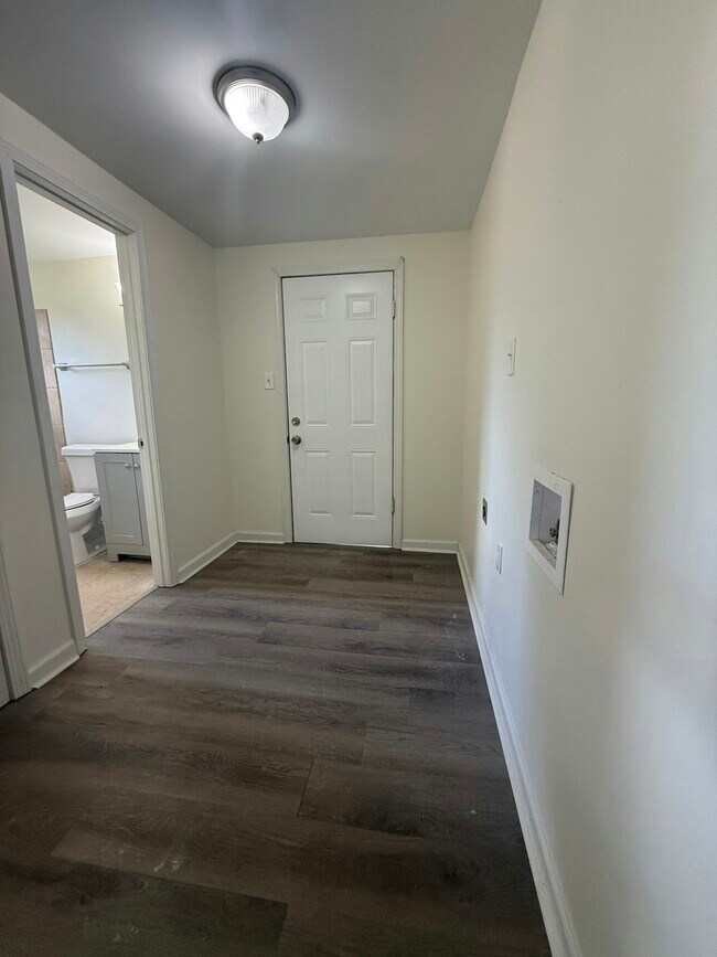 Photo - 3742 Berry Ln