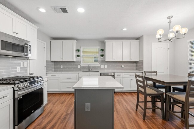 Photo - 9426 Coatsworth Dr