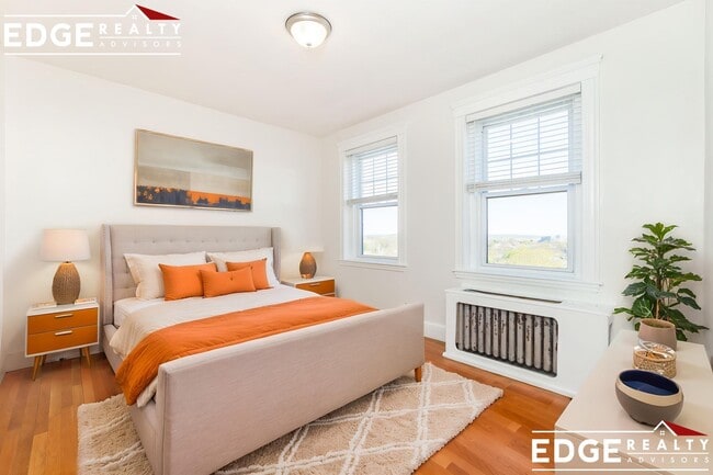 2001 Commonwealth Ave Unit 34