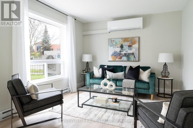 Photo - 240 Ormond Dr