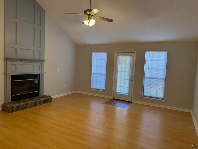 Photo - 408 Sunshine Way Casa