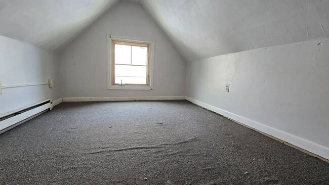 Photo - 1 Bedroom Burlington Available NOW! Unit Upstairs Bedroom