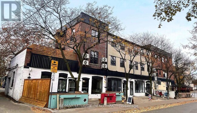Photo - 432 St Clarens Ave