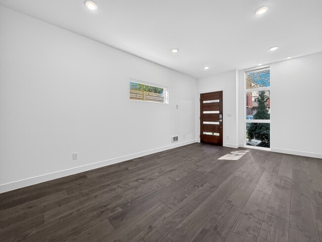 Photo - 809 NW 52nd St