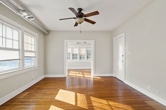 Photo - 5750 E Washington St Unit Marketing Campaign